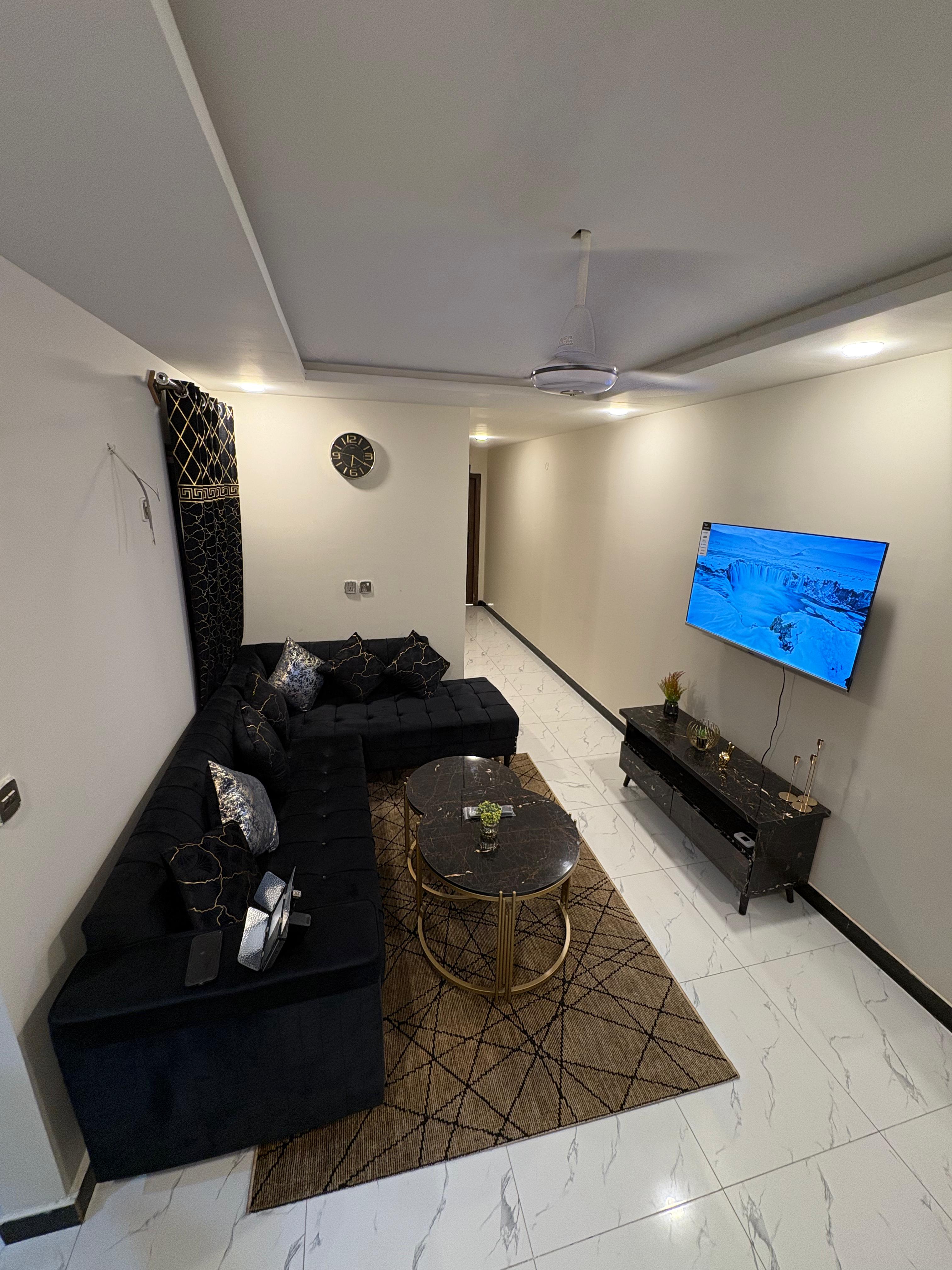1 Bed Furnished Apartment for Rent in Crown Mall, GT Road Rawalpindi